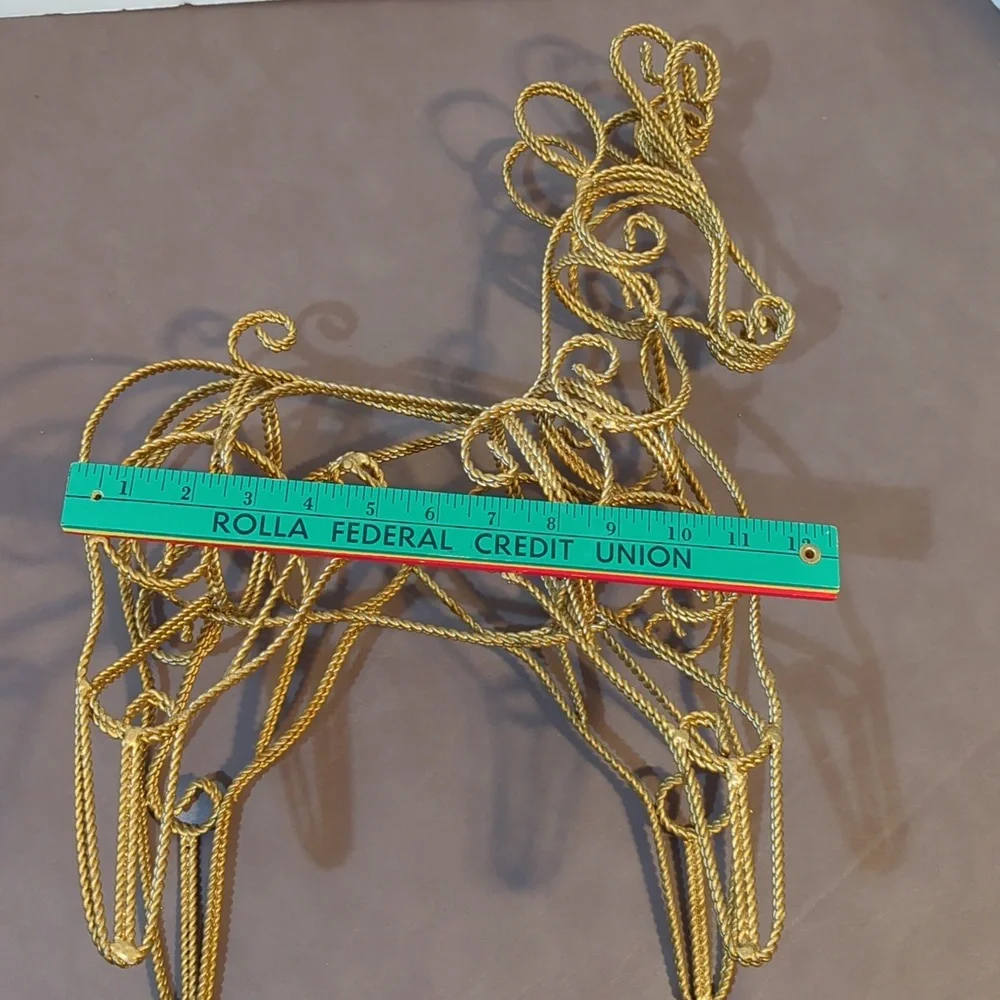 Reindeer Standing Gold Heavy Metal Decor